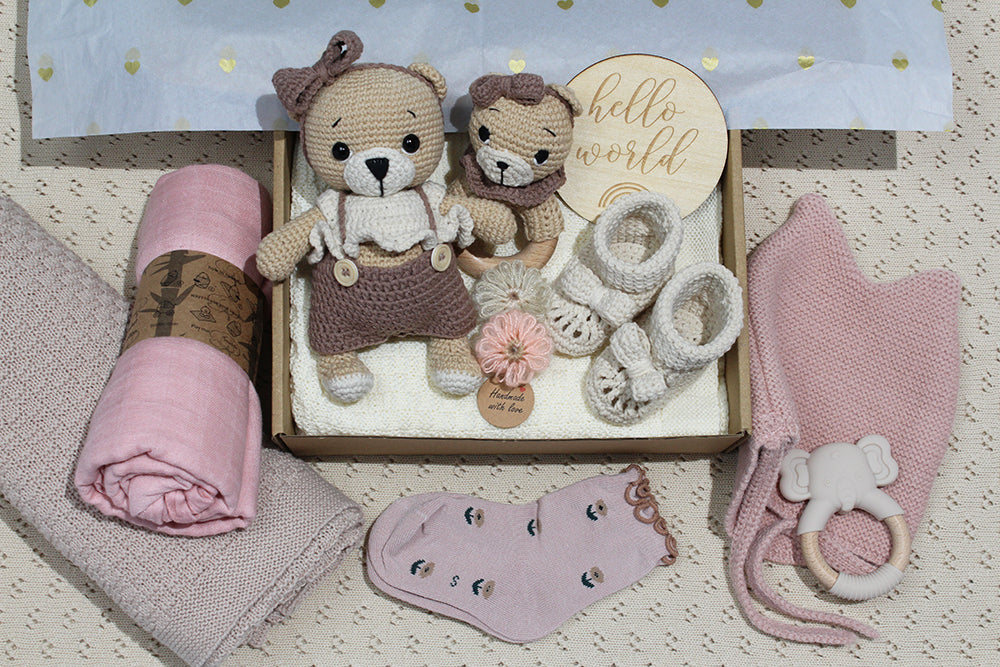 shop baby gift hampers