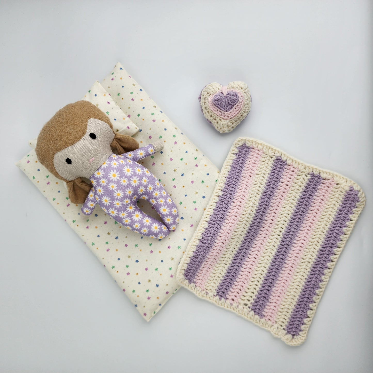 BUNDLE - Mini Baby Doll 'Hazel' and bedding